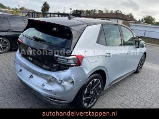 Volkswagen ID.3 Pro Life  Rijbaar/Drive ready picture 5