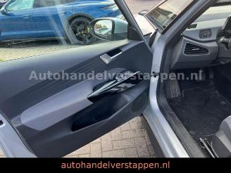 Volkswagen ID.3 Pro Life  Rijbaar/Drive ready picture 12