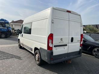 Peugeot Boxer III 2,0HDI Premium 335 Fourgon 5Sitzer picture 10