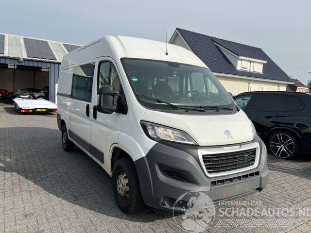 Peugeot Boxer III 2,0HDI Premium 335 Fourgon 5Sitzer
