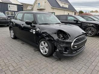 Mini One 75KW Essential Trim Navi picture 6