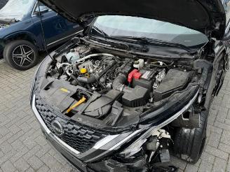 Nissan Qashqai 1.3 DIG-T MHEV N-Connecta Pano 360Cam picture 11