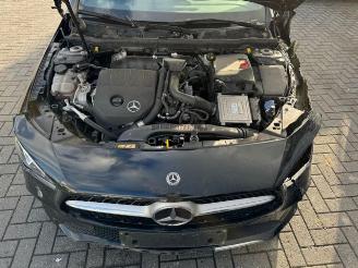Mercedes Cla-klasse 180 Shooting Brake Urban picture 16