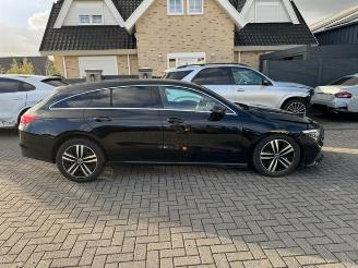 Mercedes Cla-klasse 180 Shooting Brake Urban picture 3
