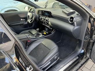 Mercedes Cla-klasse 180 Shooting Brake Urban picture 20