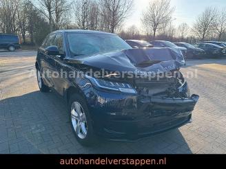 Land Rover Range Rover Velar Dynamic SE 2.0L SI 184KW picture 2