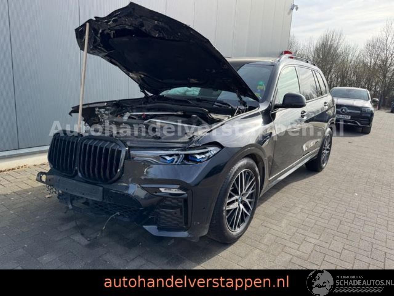 BMW X7 M50d 294KW Pano Sky -Executive- 6Sitzer