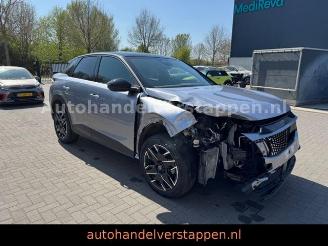 Peugeot 3008 Hybrid 136 GT Automatik picture 7