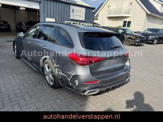krockskadad bil auto Mercedes C-klasse  2021/11