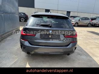 BMW 3-serie 0e 185KW Plug in M Sport Panorama Laser picture 4