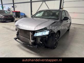 Peugeot 308 SW Hybrid 180 Allure Pack 133KW Nappa EXclus picture 10