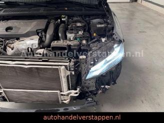 Peugeot 308 SW Hybrid 180 Allure Pack 133KW Nappa EXclus picture 15
