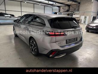 Peugeot 308 SW Hybrid 180 Allure Pack 133KW Nappa EXclus picture 4