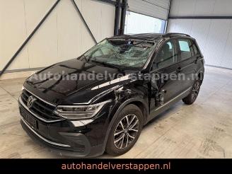 Coche accidentado Volkswagen Tiguan Life 1.5TSI 110KW 2023/2