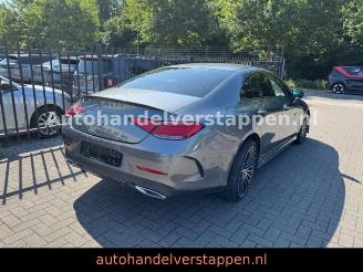 Voiture accidenté Mercedes CLS 220d AMG Sport Burmester 360CAM SHT 20zoll 2021/12