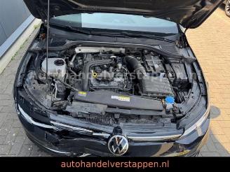 Volkswagen Golf VIII Lim. Active TSI 81KW Navi DAB+ picture 9