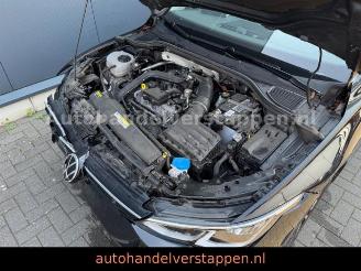 Volkswagen Golf VIII Lim. Active TSI 81KW Navi DAB+ picture 12
