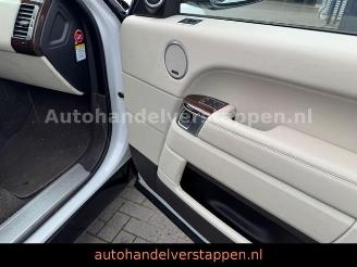 Land Rover Range Rover Vogue 3.0 V6 250KW SC HSE VOLL picture 12