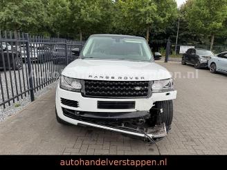 Land Rover Range Rover Vogue 3.0 V6 250KW SC HSE VOLL picture 5