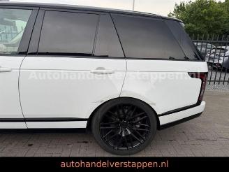 Land Rover Range Rover Vogue 3.0 V6 250KW SC HSE VOLL picture 8