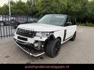 Land Rover Range Rover Vogue 3.0 V6 250KW SC HSE VOLL picture 6