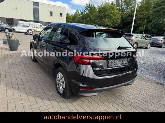 Skoda Fabia Selection DAB+ Klima R-Cam picture 7