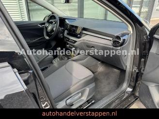 Skoda Fabia Selection DAB+ Klima R-Cam picture 12