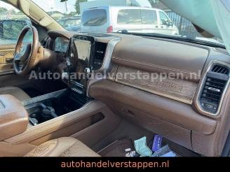 Dodge Ram 1500 Longhorn 5.7L HEMI V8 Pano Airsuspen picture 16