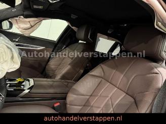 BMW i7 xDrive 60 M Sport 106KWH SKY LOUNGE picture 28