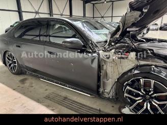 BMW i7 xDrive 60 M Sport 106KWH SKY LOUNGE picture 9