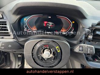 BMW X3 SDrive18d Auto M-Sport Pano Leder picture 16