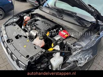 Jeep Compass 1.3l T4-PHEV 177kW Summit Automatik 4WD picture 19