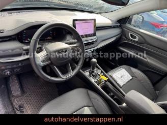 Jeep Compass 1.3l T4-PHEV 177kW Summit Automatik 4WD picture 15