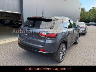 Jeep Compass 1.3l T4-PHEV 177kW Summit Automatik 4WD picture 8