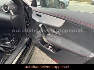 Mercedes Cla-klasse 250e Shooting Brake AMG Night-Paket picture 14