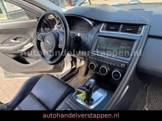 Jaguar E-Pace R-Dynamic S AWD picture 9
