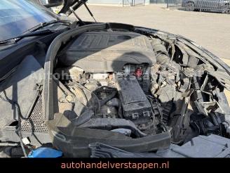 Land Rover Range Rover Velar R-Dynamic SE 240PS AWD picture 14
