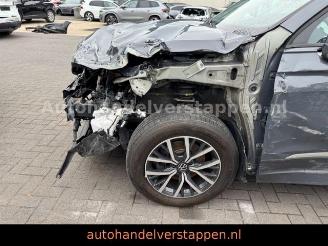 Volkswagen Tiguan 2.0TDI Life R-Cam DAB+ LED picture 9