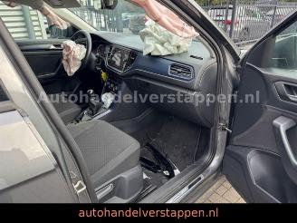 Volkswagen T-Roc United 81KW TSI DAB+ Navi FULL LED picture 15