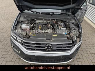 Volkswagen T-Roc United 81KW TSI DAB+ Navi FULL LED picture 13