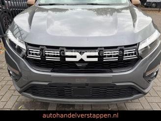 Dacia Jogger Extreme City-Paket Hybrid 104kW E-Tech picture 5