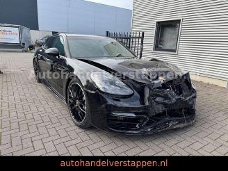 Porsche Panamera Sport Turismo 4 E-Hybrid AWD 340KW picture 3