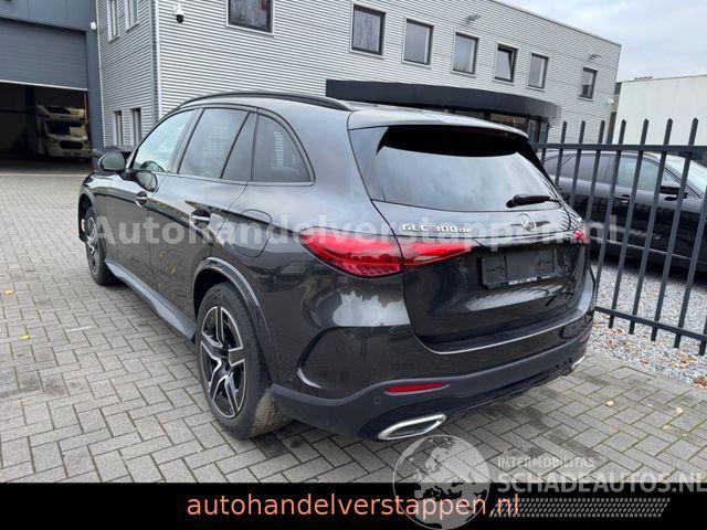Mercedes GLC 300de 4Matic AMG Sport - Night paket
