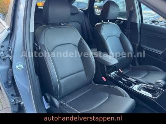 Kia Cee d Ceed Sportswagon Plug-in Hybrid Platinum Edition picture 13