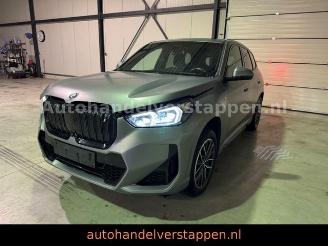 skadebil auto BMW iX1 30 xDrive M Sport Harman Pano HUD Leder 2023/6
