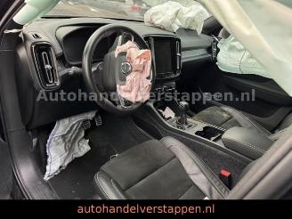 Volvo XC40 T3 R Design Sport 120KW Leder Navi picture 16