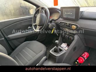Dacia Jogger Expression 81 kW TCE Navi LED picture 19
