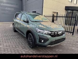 Vaurioauto  passenger cars Dacia Jogger Expression 81 kW TCE Navi LED 2025/2