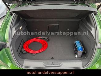 Peugeot 308 E- GT Elektro Matrix Leder ACC picture 14