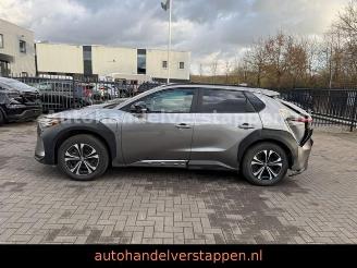 Toyota bZ4X 71,4 kWh Dynamic Business picture 8